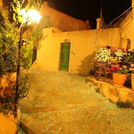 Blue Valley Cave Hotel Ürgüp Bagian luar foto