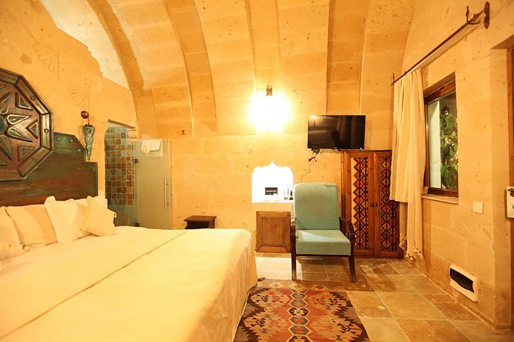 Blue Valley Cave Hotel Ürgüp Bagian luar foto