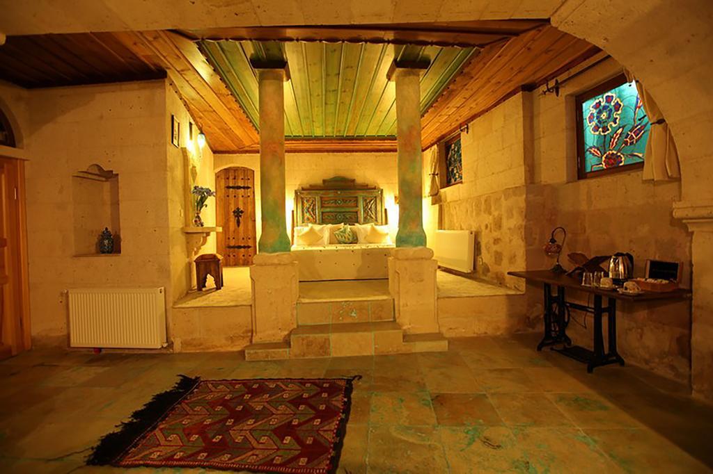 Blue Valley Cave Hotel Ürgüp Bagian luar foto
