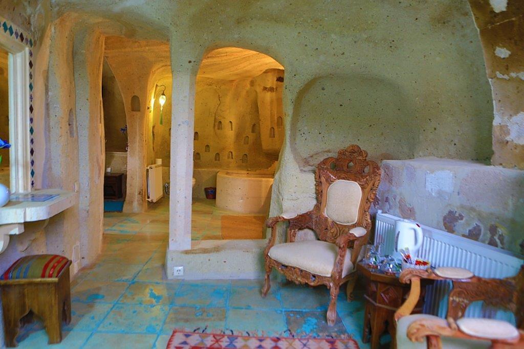 Blue Valley Cave Hotel Ürgüp Bagian luar foto