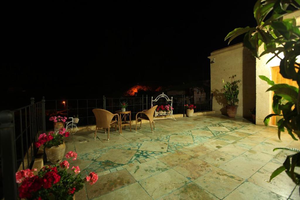 Blue Valley Cave Hotel Ürgüp Bagian luar foto
