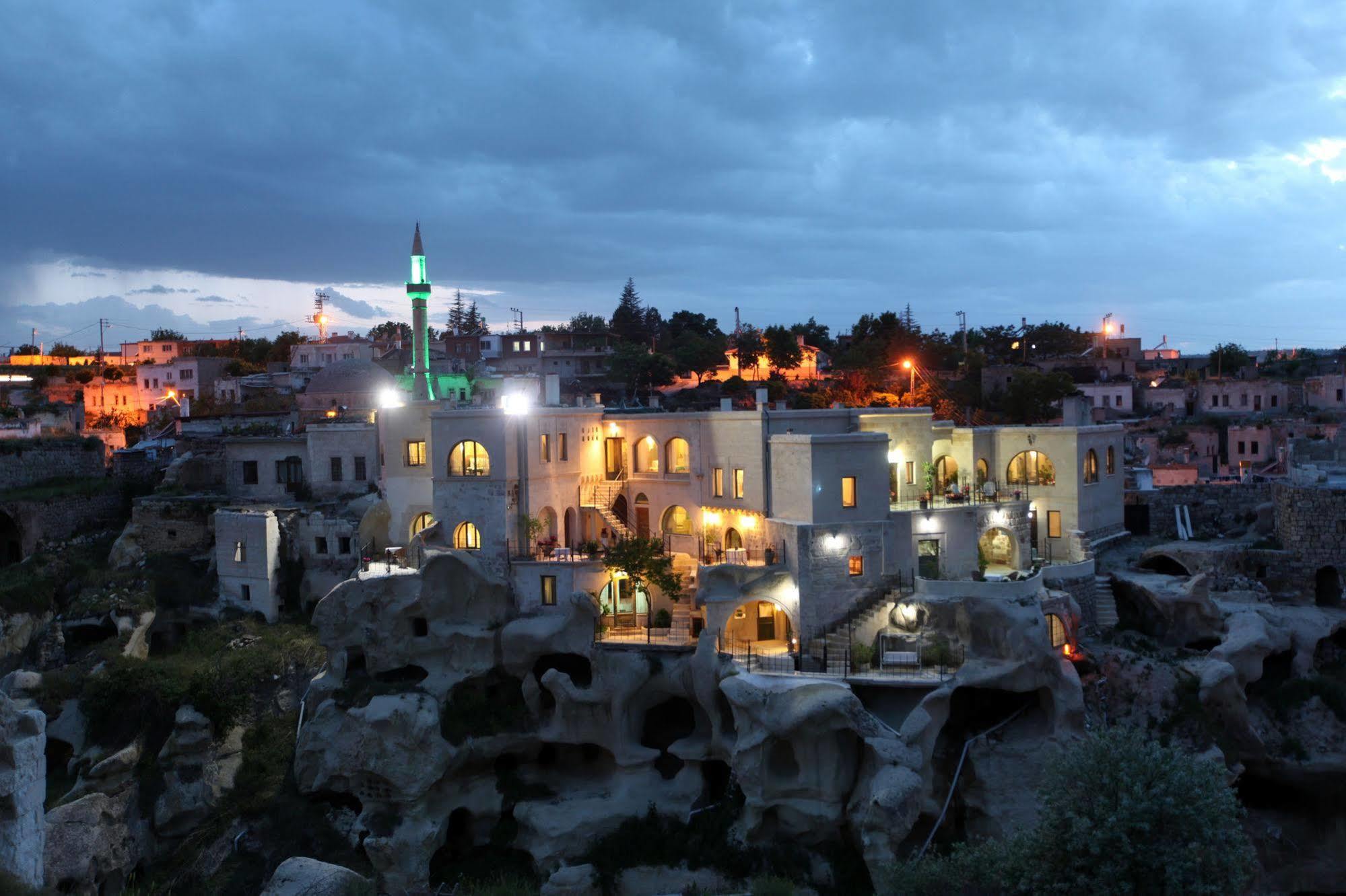 Blue Valley Cave Hotel Ürgüp Bagian luar foto